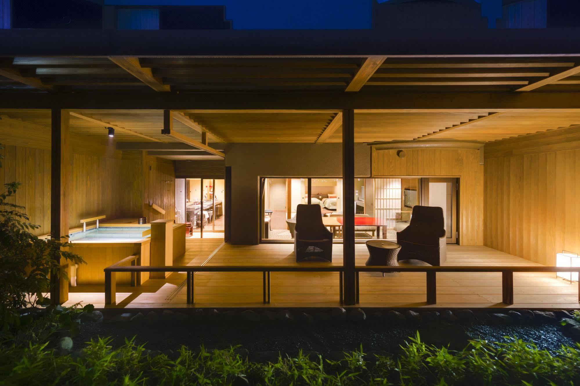 Fujisan Onsen Bessho Sasa Hotel Fujiyoshida Exterior foto