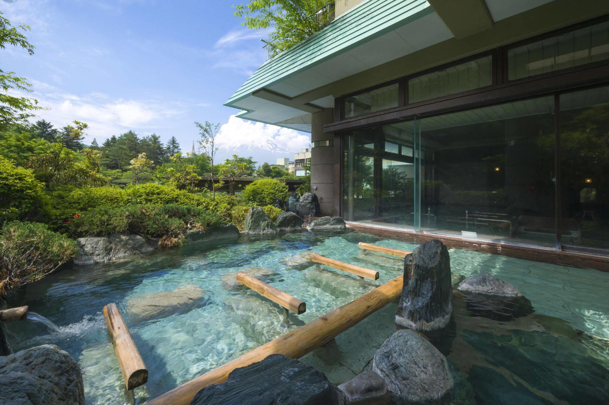 Fujisan Onsen Bessho Sasa Hotel Fujiyoshida Exterior foto